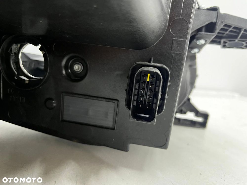 Lampa reflektor Toyota ProAce Expert Jumpy Scudo Ulysse Vivaro C Life 23r.- LIFT EU lewa przednia Eu - 17