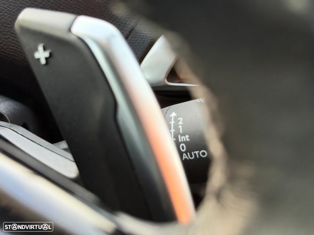 Peugeot 3008 1.2 PureTech Allure Pack EAT8 - 10
