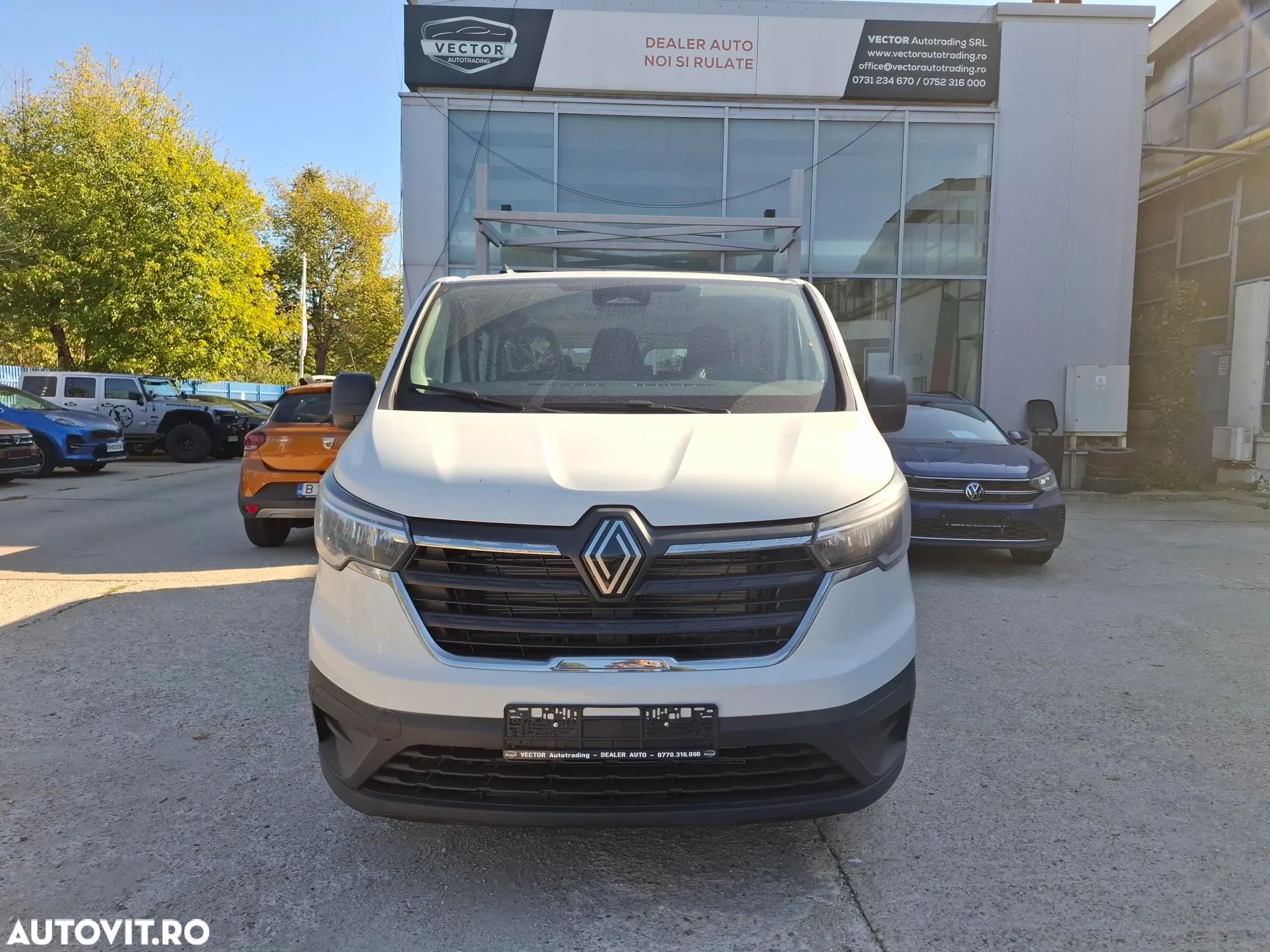 Renault Trafic Combi 2.0 Blue dCi 110 S&S L2 8+1 Life - 1