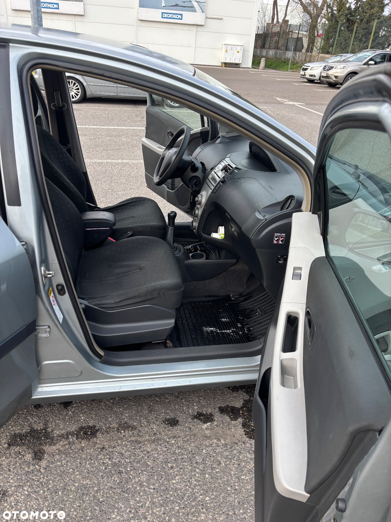 Toyota Yaris - 8