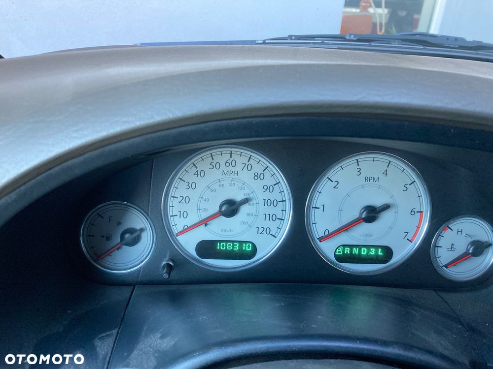 Chrysler Town & Country 3.8 - 4