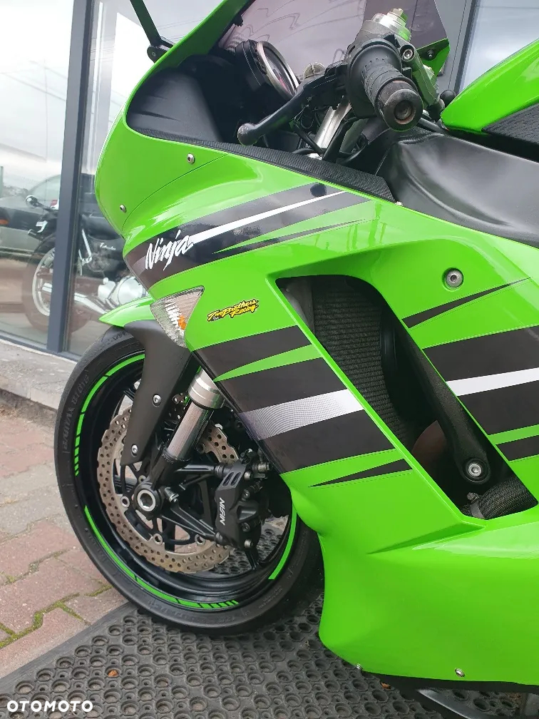 Kawasaki Ninja - 8