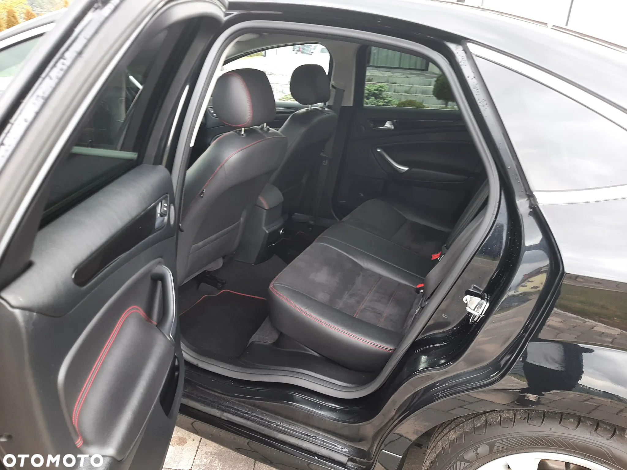 Ford Mondeo 2.0 TDCI Titanium S - 24