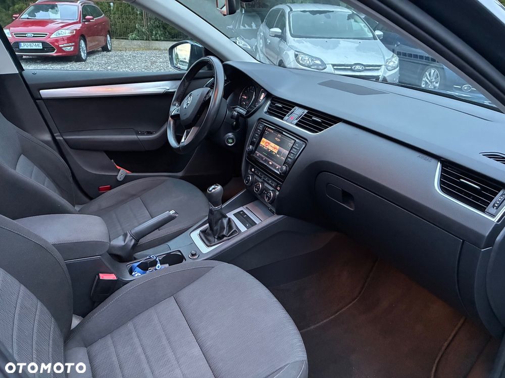 Skoda Octavia 1.6 TDI (Green tec) Active - 12