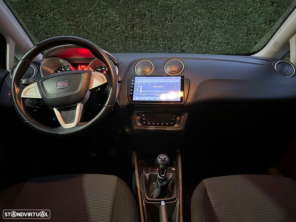 SEAT Ibiza 1.2 12V Style Salsa - 8