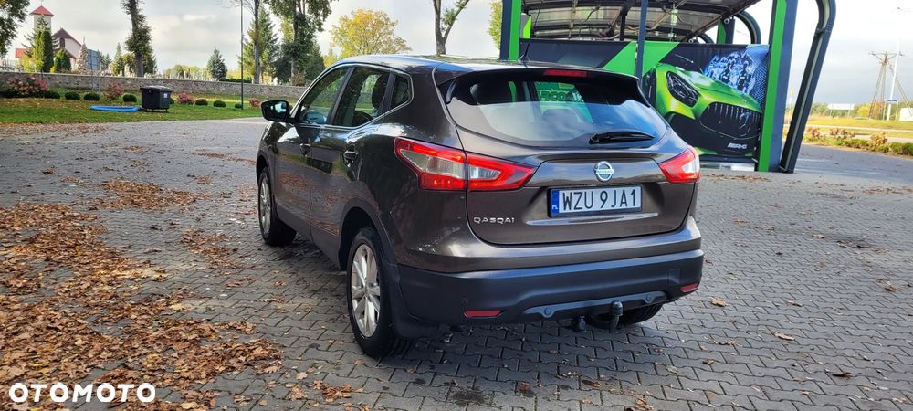 Nissan Qashqai - 11