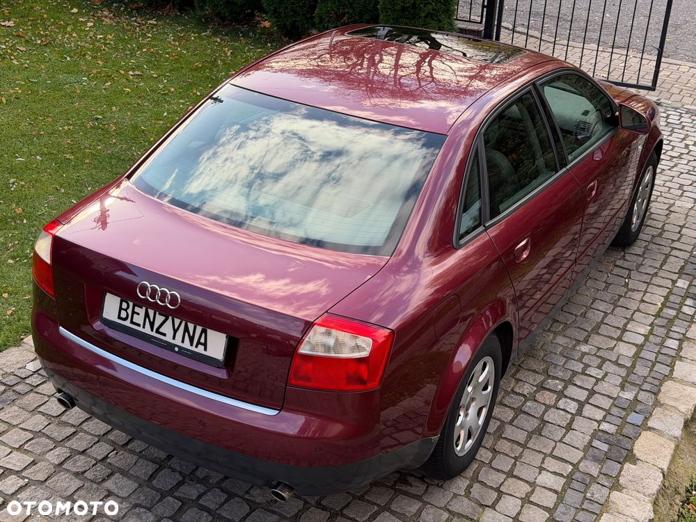 Audi A4 Limousine - 15