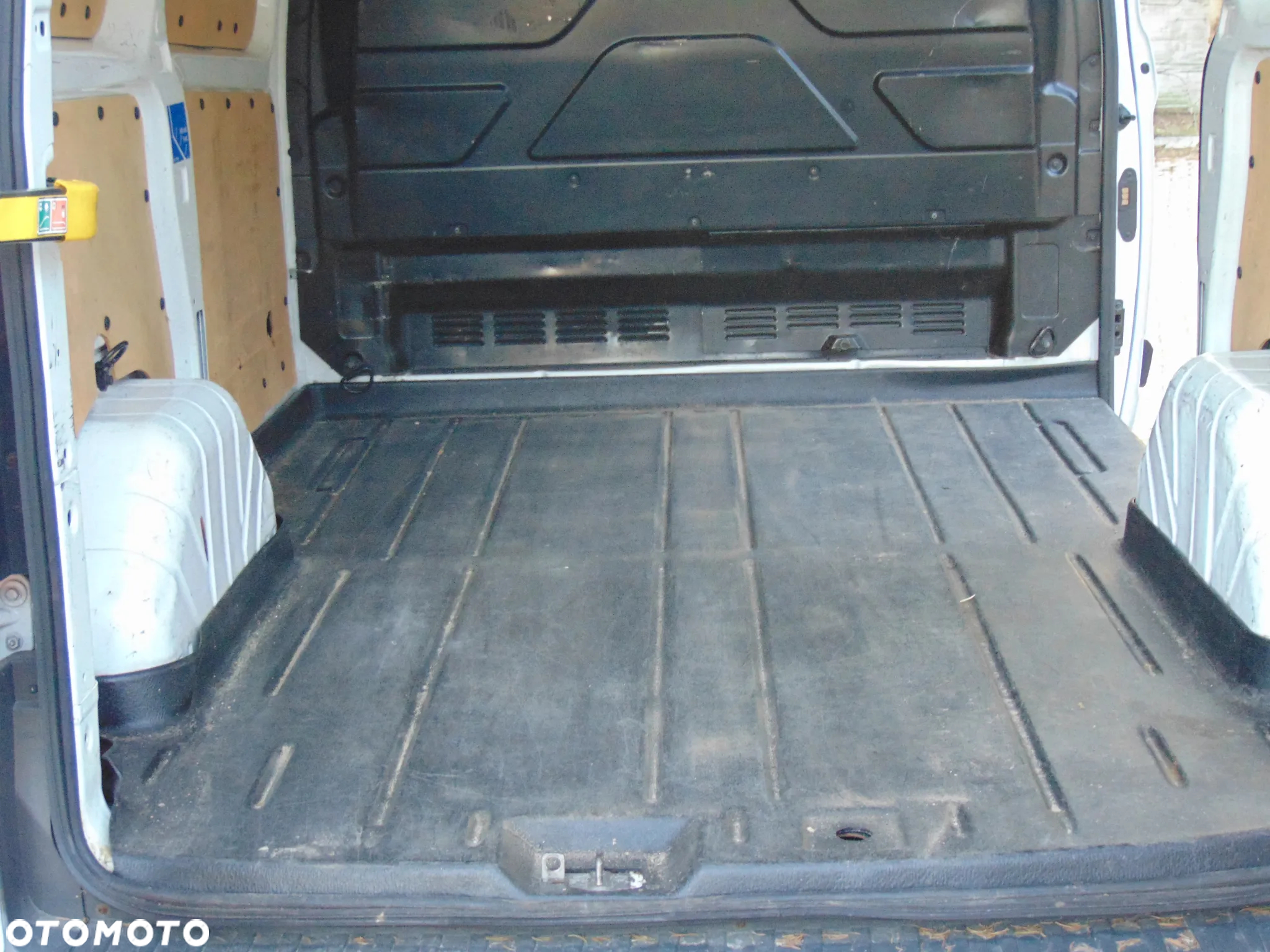 Ford Tranzit Custom - 8