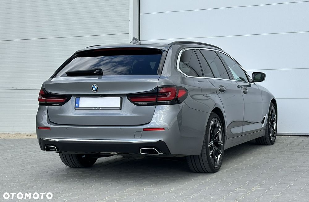 BMW Seria 5 530d xDrive mHEV Luxury Line - 13