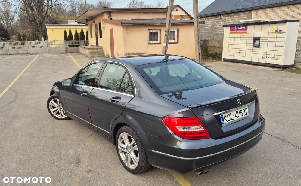 Mercedes-Benz Klasa C 180 T (BlueEFFICIENCY) 7G-TRONIC Avantgarde - 11
