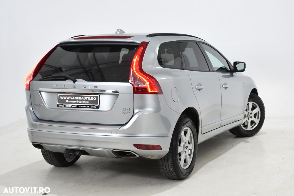 Volvo XC 60 D4 AWD Geartronic Kinetic - 9