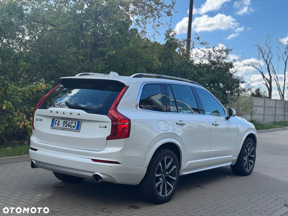 Volvo XC 90 D5 AWD Geartronic Momentum - 5