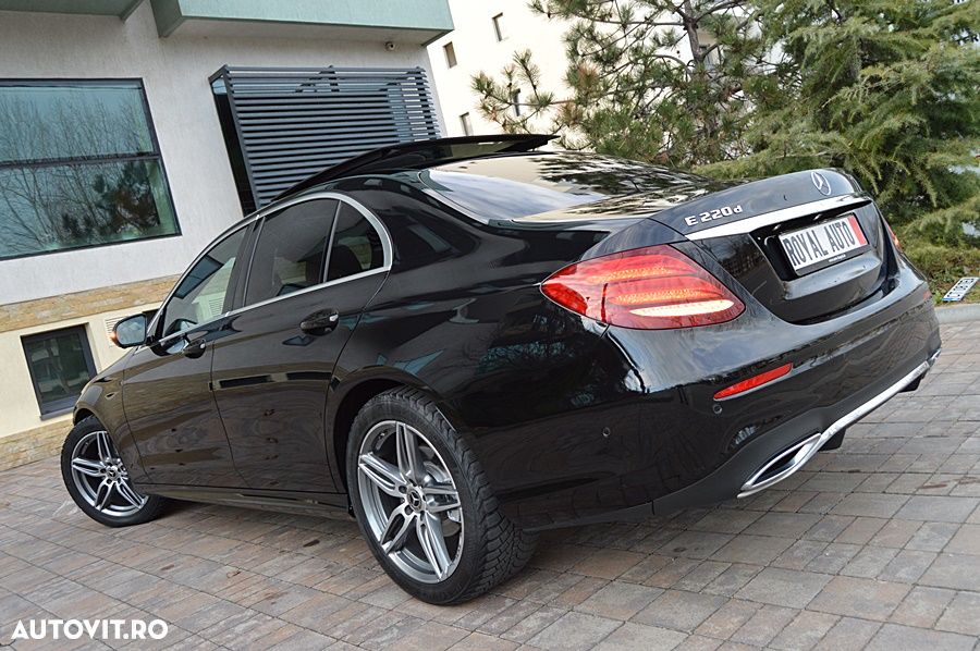 Mercedes-Benz E 220 d 9G-TRONIC AMG Line - 11