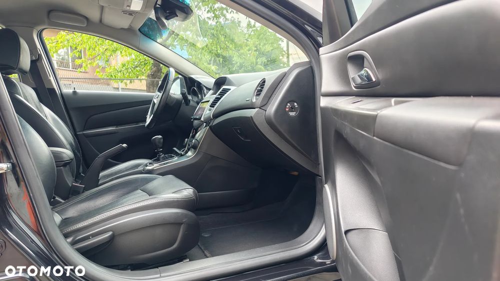 Chevrolet Cruze 1.4T LTZ+ - 27