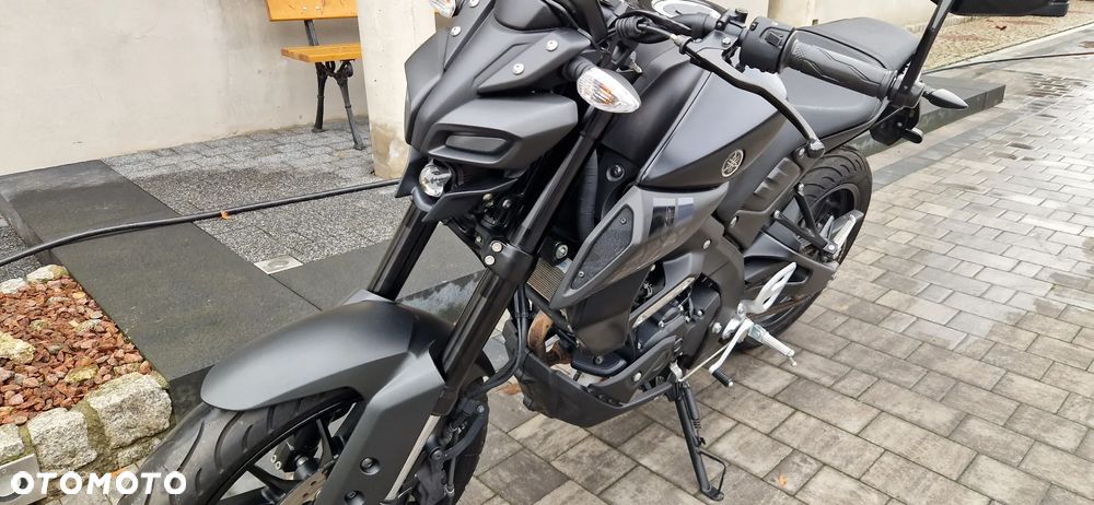 Yamaha MT - 4
