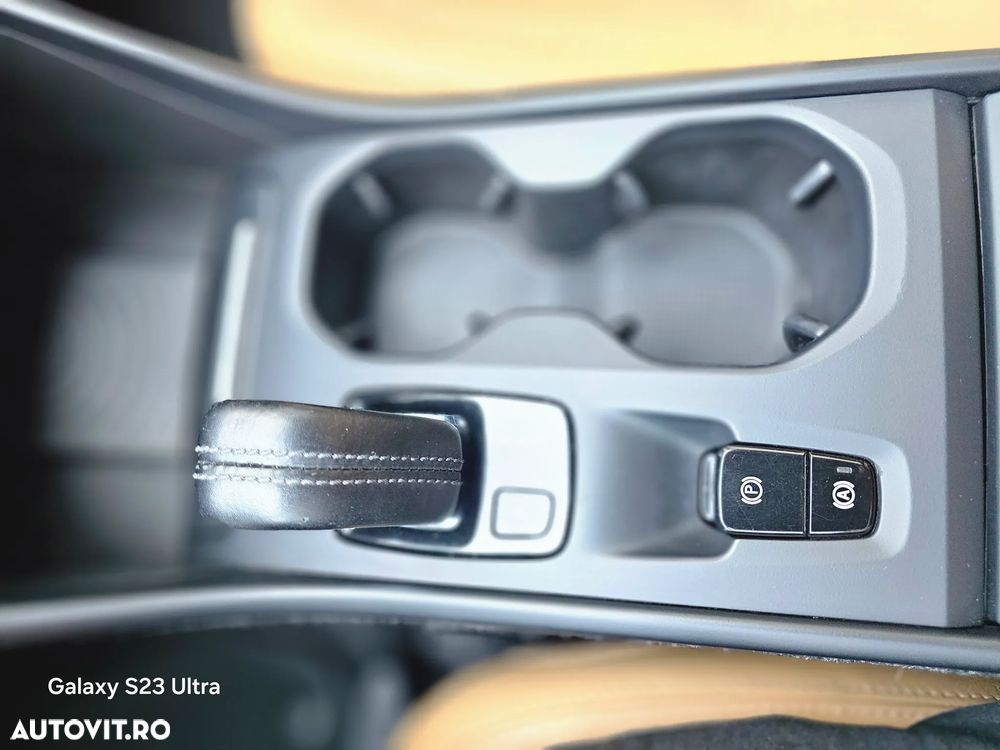 Volvo XC 40 T4 Geartronic Inscription - 27