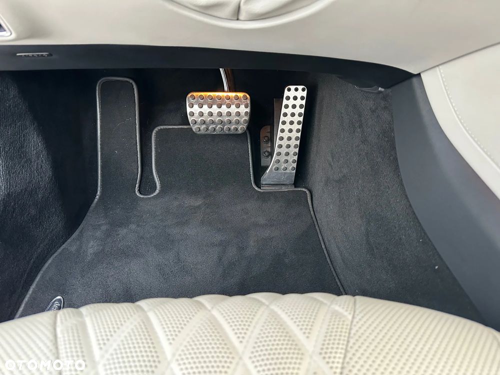Mercedes-Benz Klasa S 500 4-Matic 7G-TRONIC - 16
