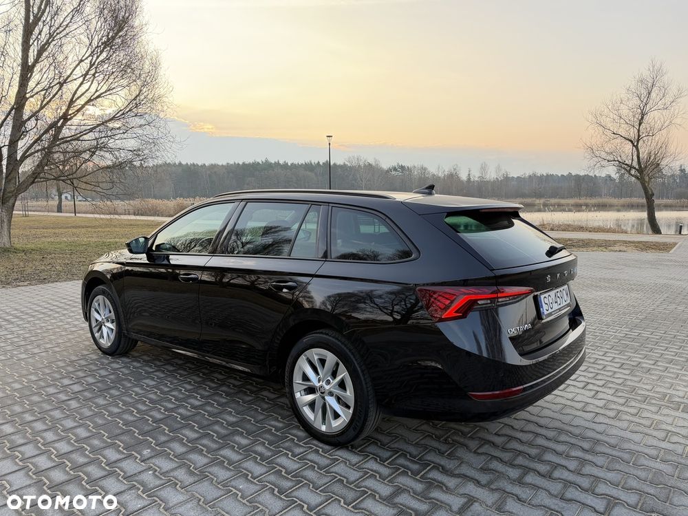 Skoda Octavia 2.0 TDI Ambition - 8