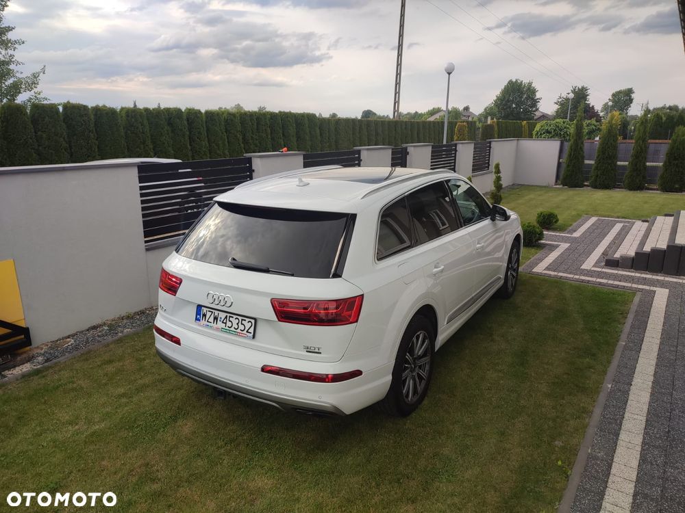 Audi Q7 - 7
