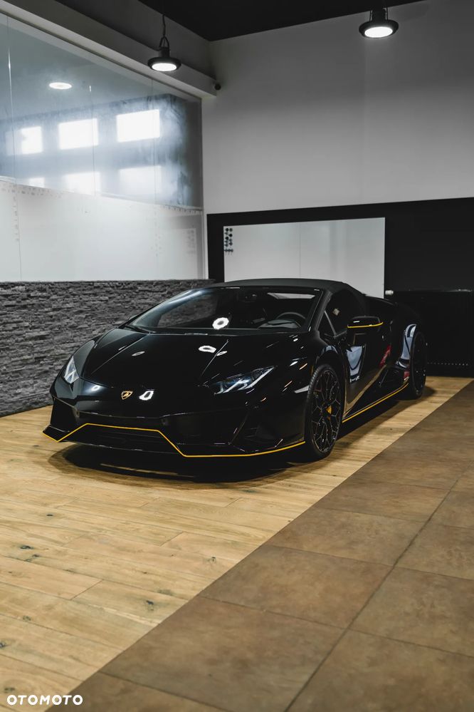 Lamborghini Huracan - 15
