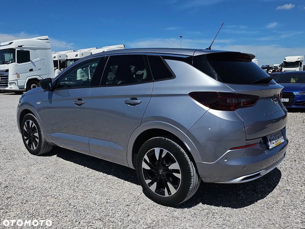 Opel Grandland 1.2 T Edition S&S - 7