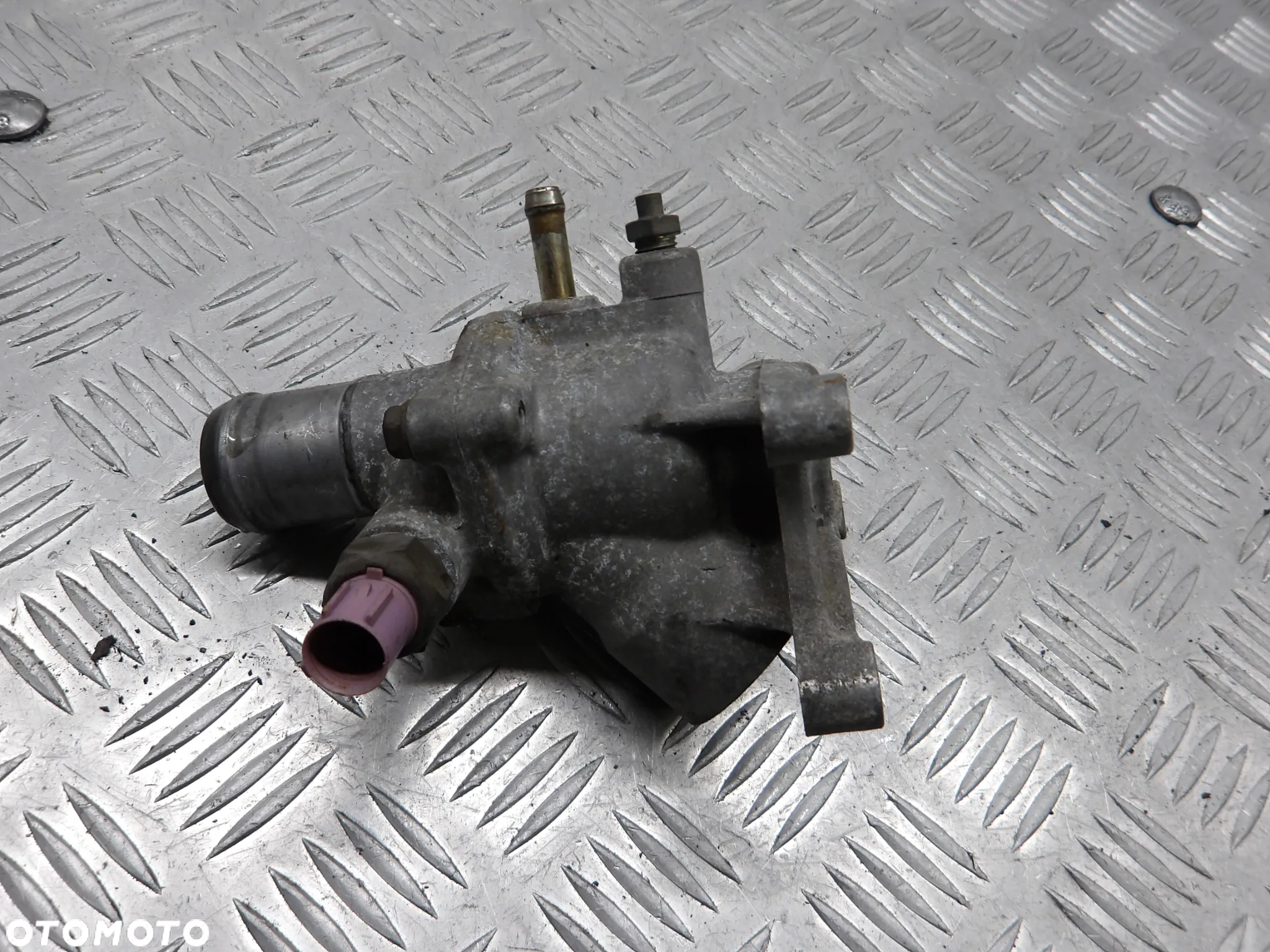 HONDA ACCORD V SEDAN 2.0B OBUDOWA TERMOSTATU - 5