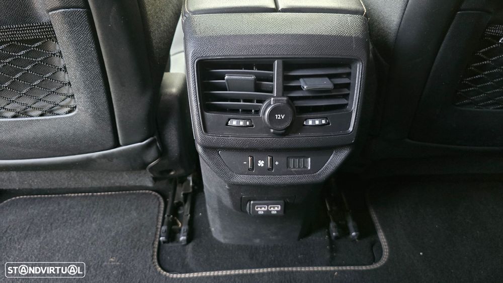 Peugeot 5008 1.5 BlueHDi GT EAT8 - 56