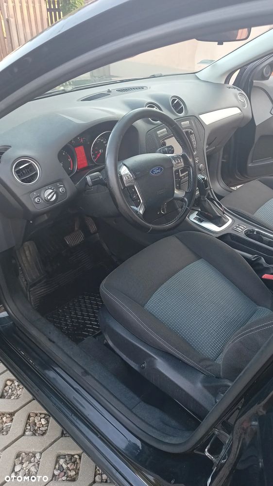 Ford Mondeo 2.0 TDCi ECOnetic Trend - 2