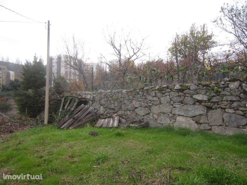 Moradias independentes venda , Lamego - Grande imagem: 5/8