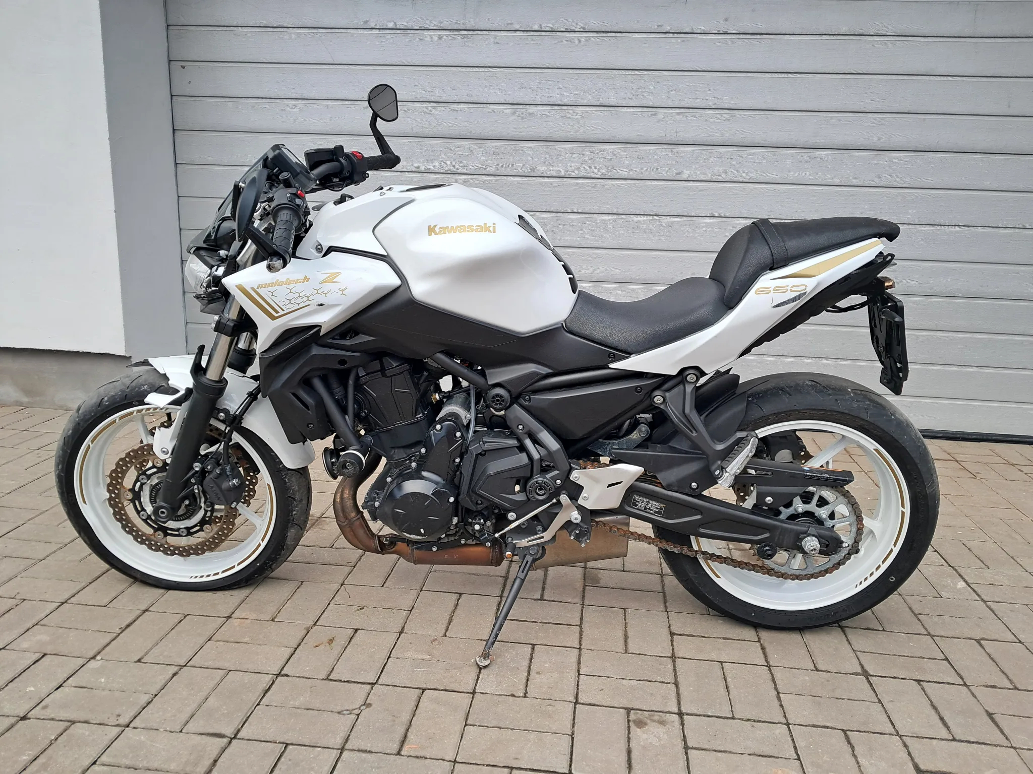 Kawasaki Z 650 - 7