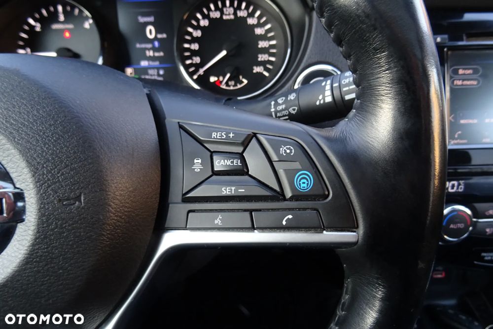 Nissan X-Trail 1.7 dCi Tekna 2WD Xtronic - 15