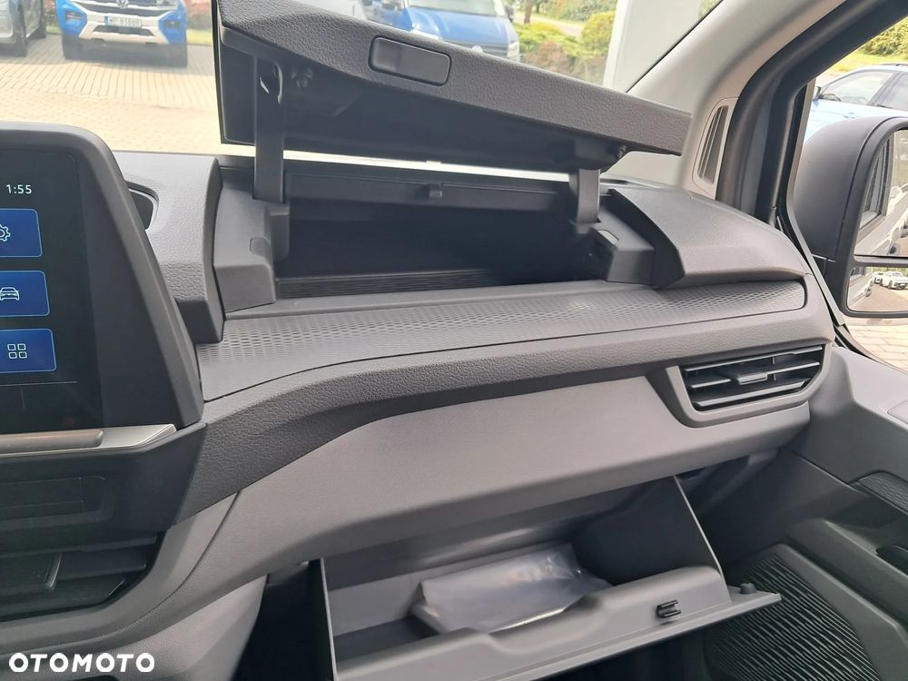 Volkswagen Transporter T7 - 23