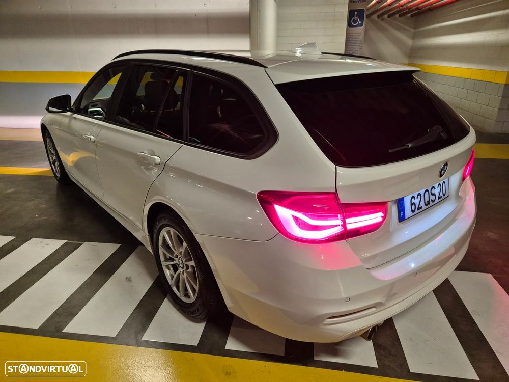 BMW 318 d Auto - 22
