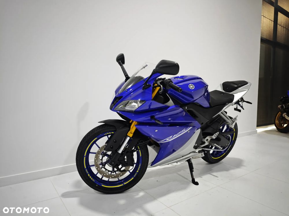 Yamaha YZF - 3
