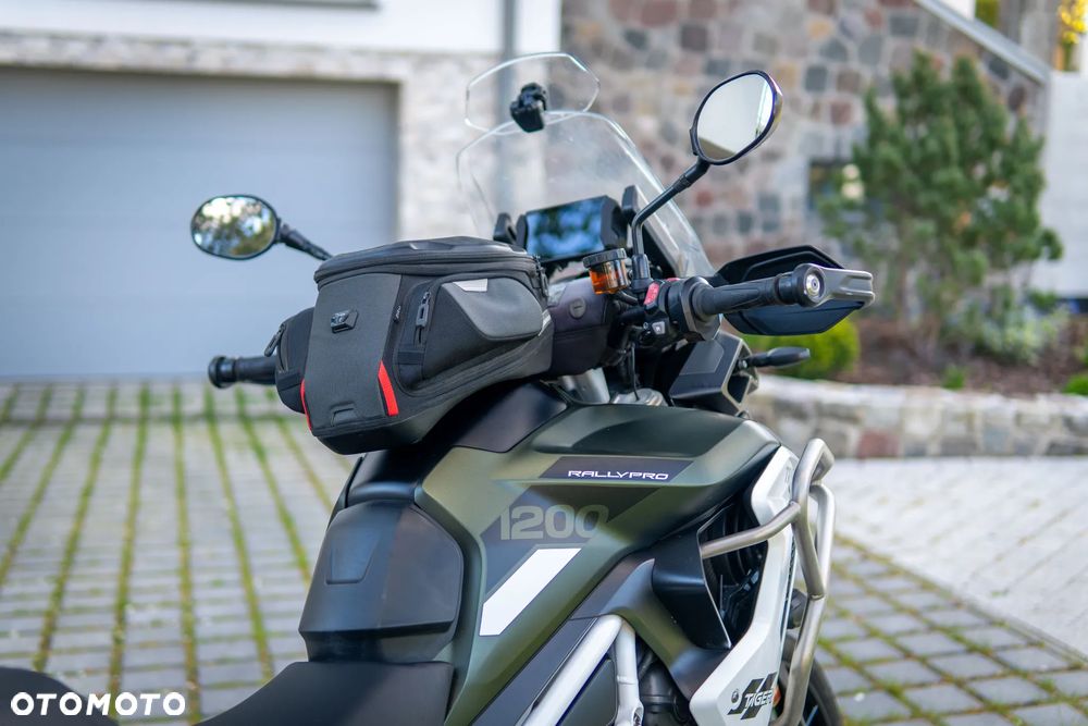 Triumph Tiger - 23