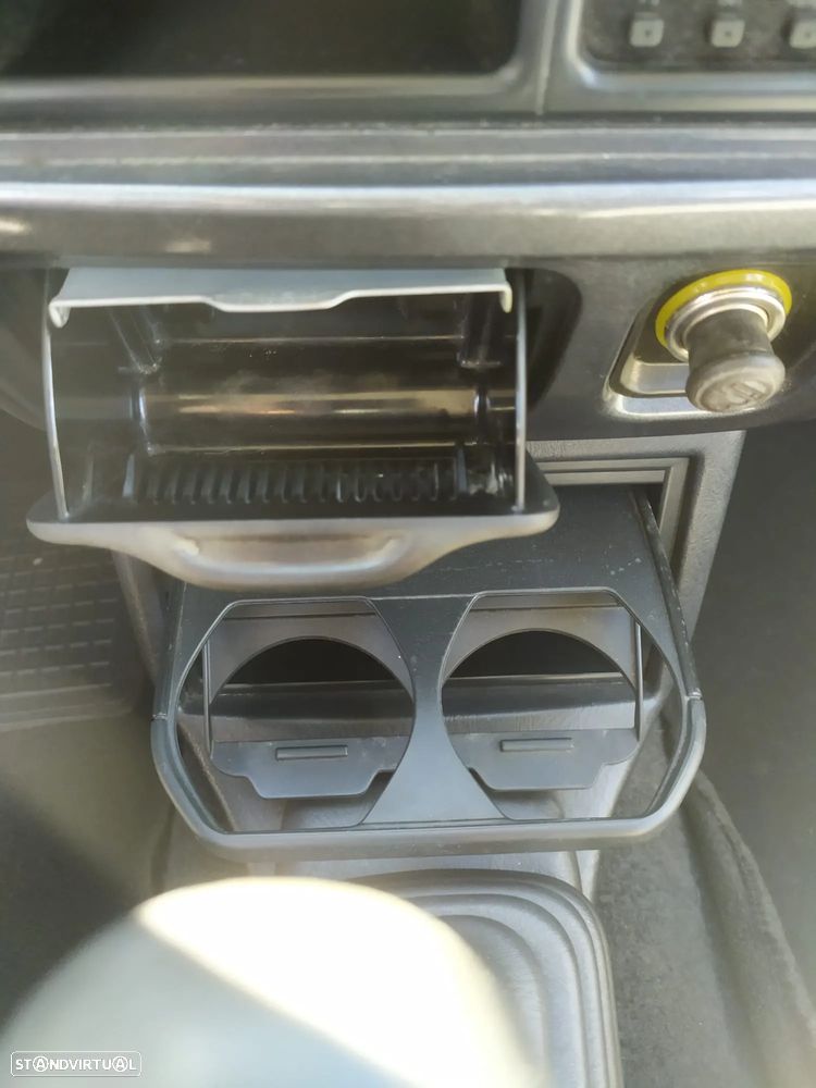Daihatsu Sirion - 13