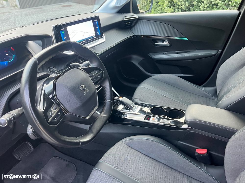 Peugeot 208 PureTech 100 EAT8 Allure Pack - 19