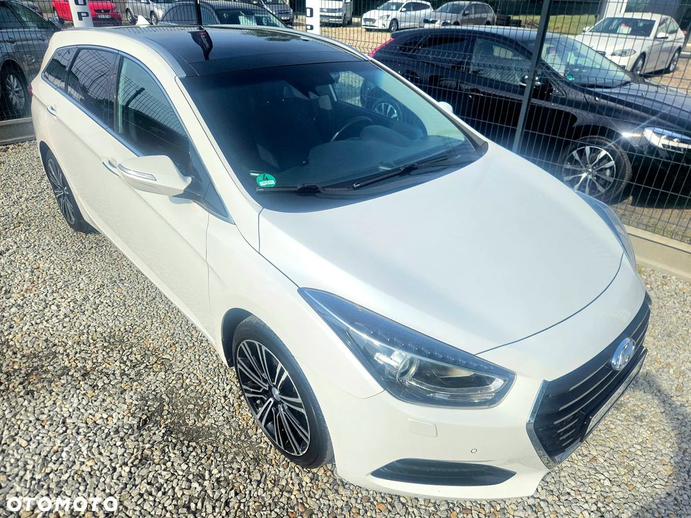 Hyundai i40 Kombi 2.0 Premium - 14