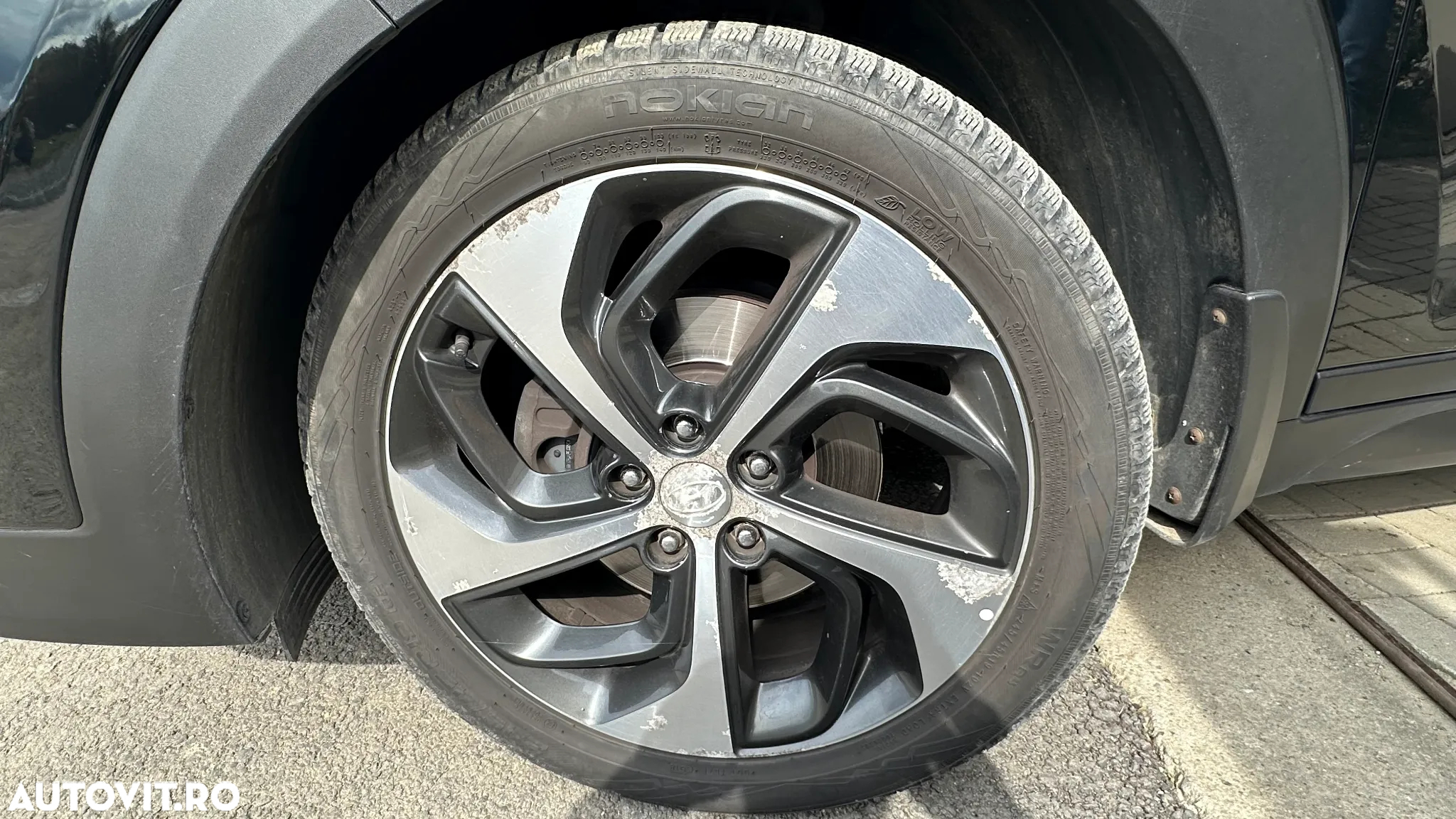 Hyundai Tucson 2.0 CRDI 4WD 6AT Premium+ - 13