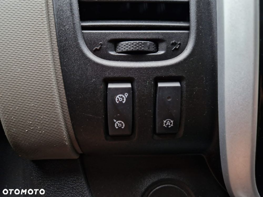 Renault Trafic - 22