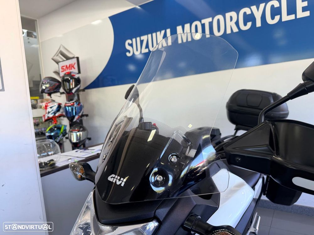 Honda NC700X - 11