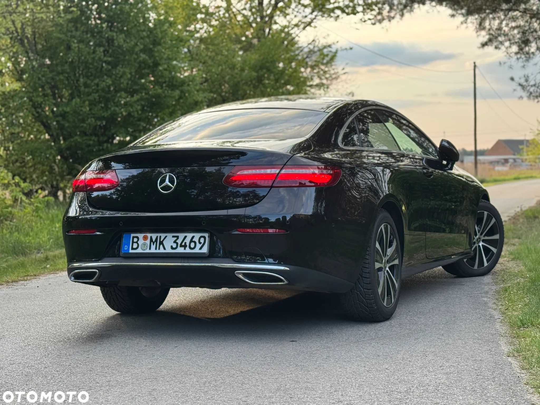 Mercedes-Benz Klasa E 220 d Coupe 9G-TRONIC - 9