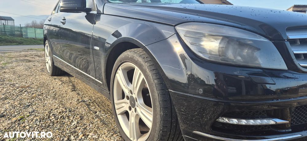 Mercedes-Benz C 200 CDI DPF Automatik BlueEFFICIENCY - 21