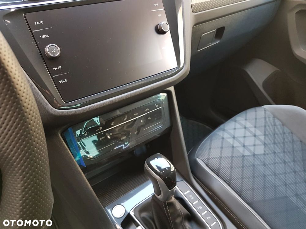 Volkswagen Tiguan 1.5 TSI EVO R-Line DSG - 12