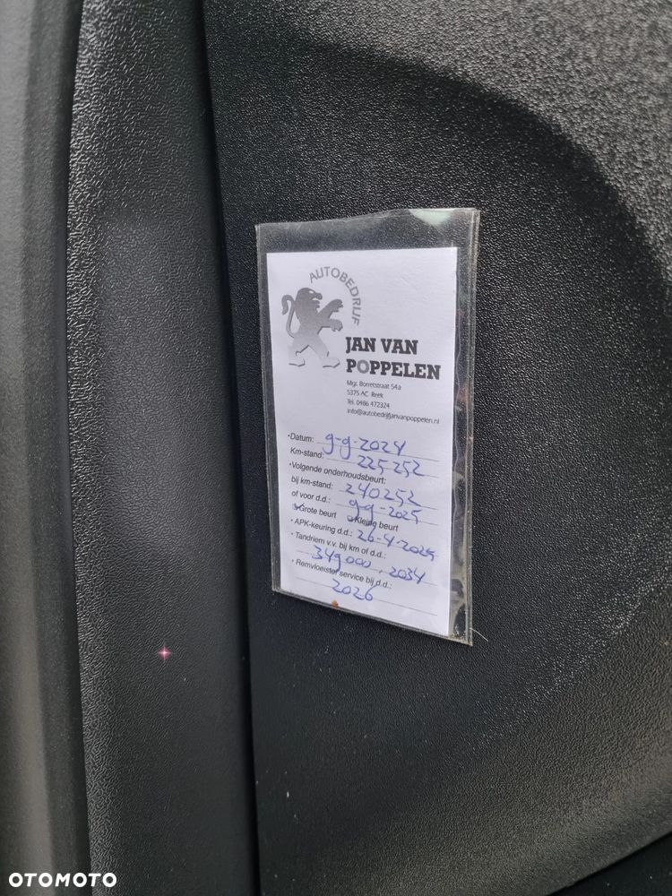 Volvo V40 D2 Inscription - 15