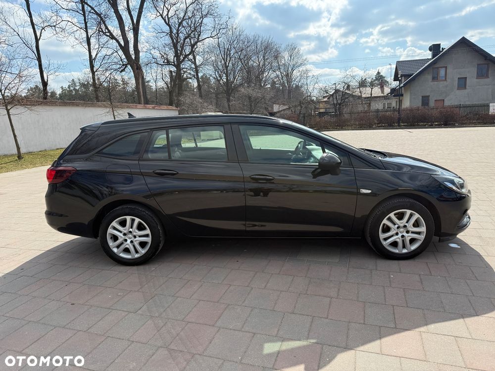 Opel Astra 1.6 D Automatik Start/Stop Innovation - 2