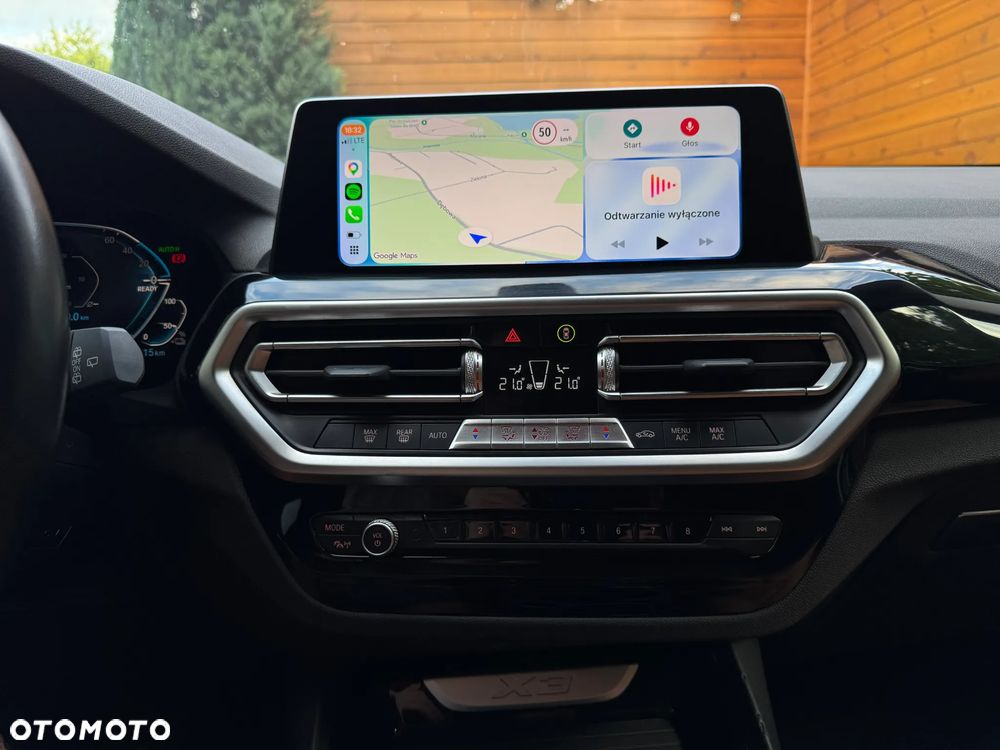 BMW X3 xDrive30e - 22