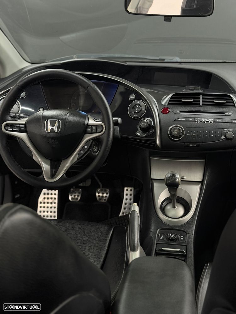 Honda Civic 1.8i-VTEC Comfort - 16