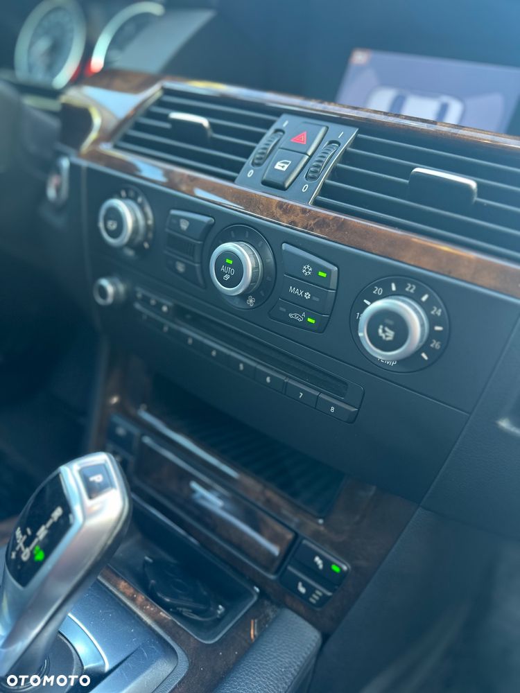 BMW Seria 5 - 26