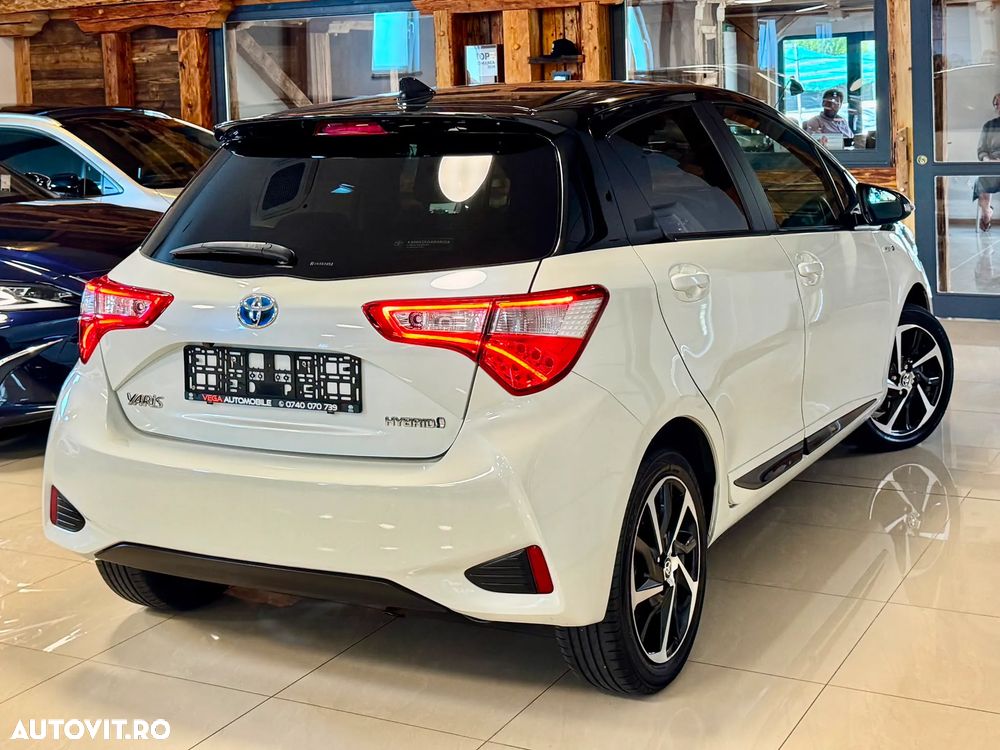 Toyota Yaris 1.5 VVT-i HSD Bi-Tone R&B - 6